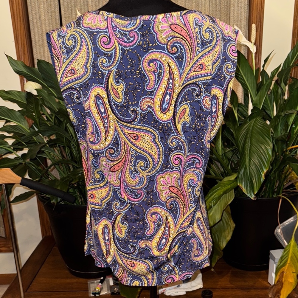 Tahari Pink and Blue Fitted Blouse with Paisley Design - Picture 3 of 3